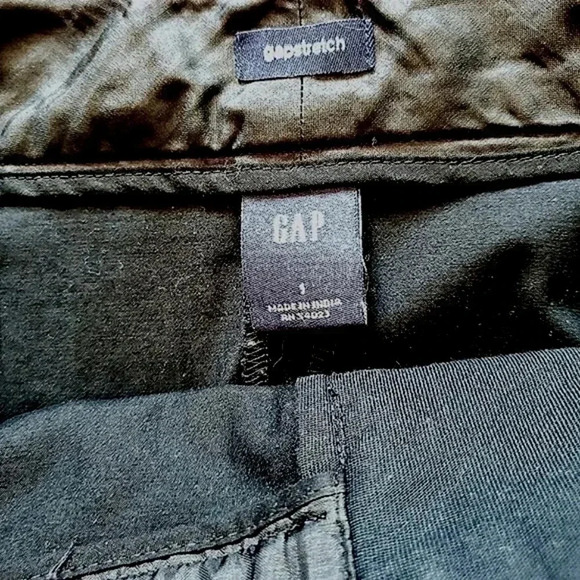 Gap Stretch knee length pencil skirt with gold buttons Size 1 (Juniors) - Picture 4 of 4